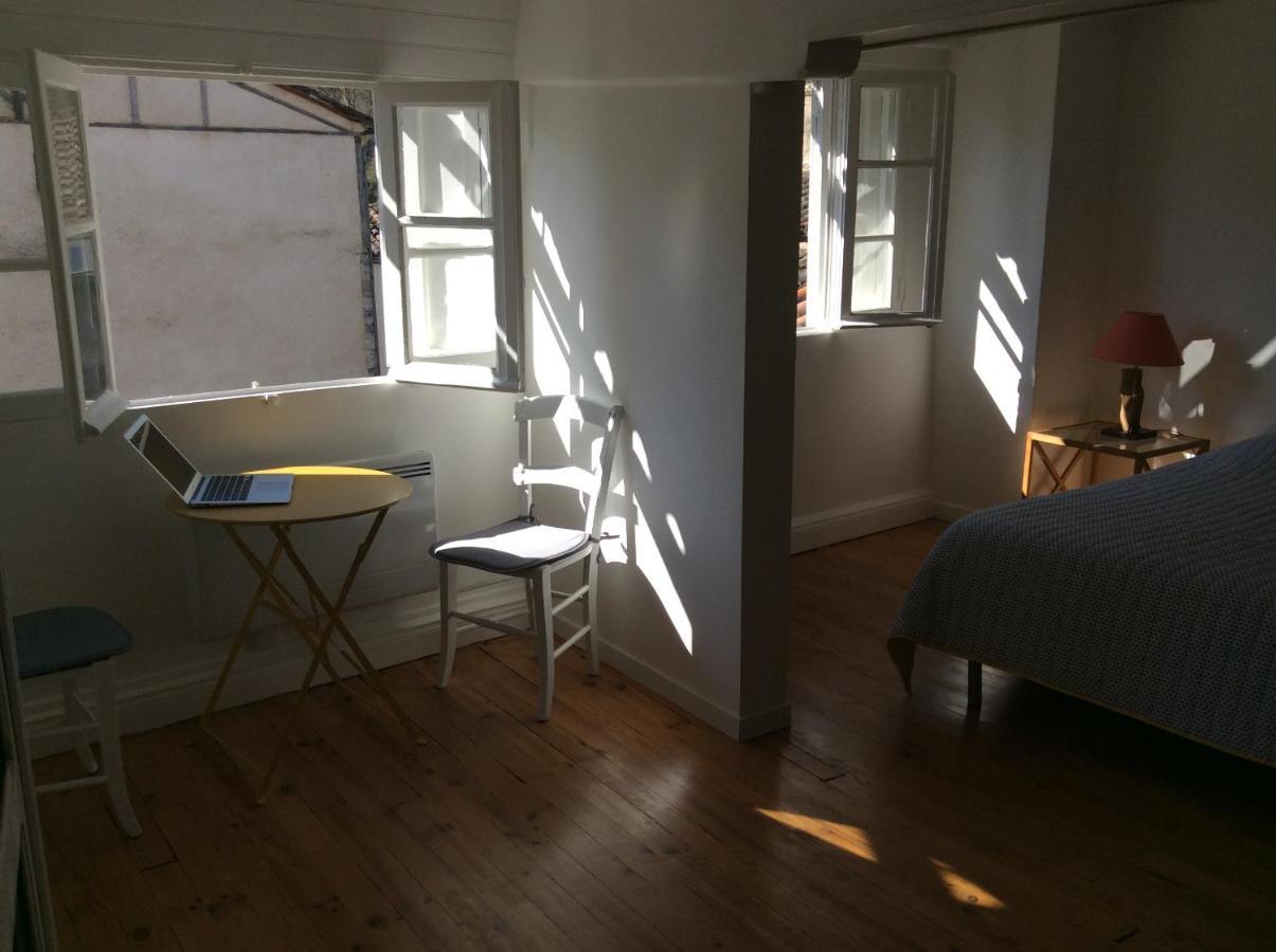Bed and Breakfast La Terrasse, Centre St-Antonin Saint-Antonin Exterior foto